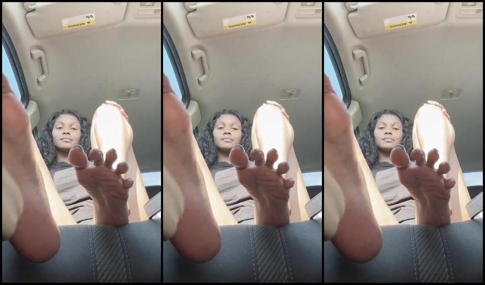 Millyoniasfeet Nicknamed Millyoniasfeet 07 16 2023 Onlyfans Video Shrunken And Helpless Aa