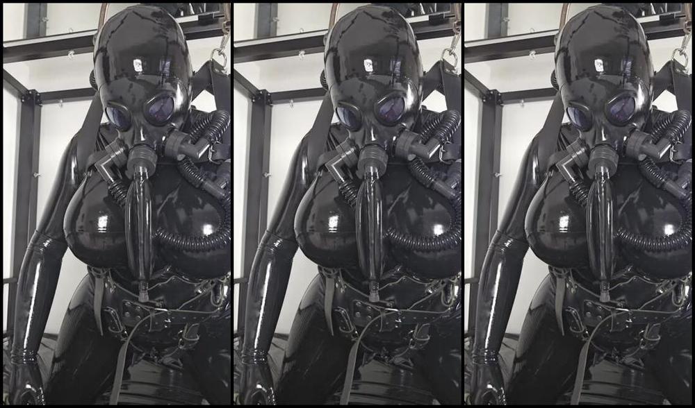 Emma Lee Nicknamed Rubberdollemma 01 21 2025 Onlyfans Video On Friday Evening Im Going To Try A Hanging Bondage In My Harness With My Dominatrix