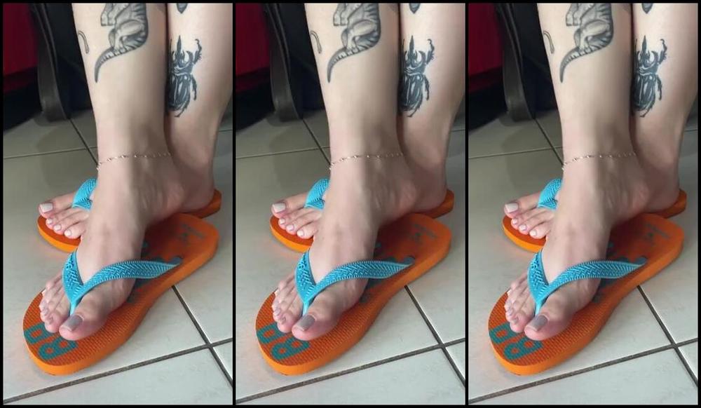 Mes Petits Pieds Nicknamed Mpetitspieds Onlyfans 11 24 2023 Video 364956