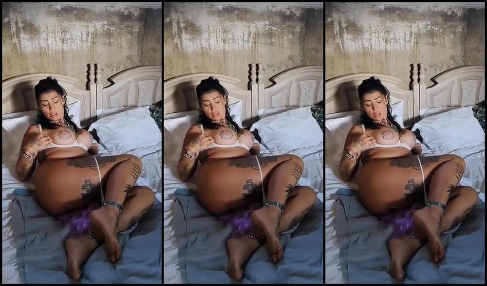 Ladymuffin Vip Nicknamed Ladymuffinvip 01 12 2025 Onlyfans Video O Non Graziosa La Zietta Con La Coda Da Unicornoadoro Squirtare Con Qualcosa Nel