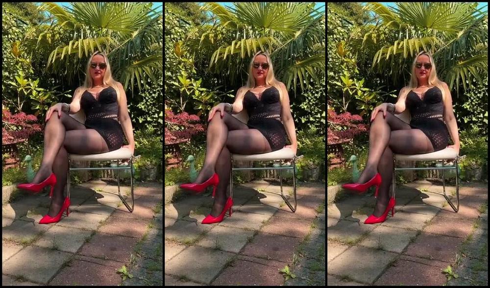 Adara Jones Nicknamed Adarajones Vip 07 29 2024 Onlyfans Video The Weather Was Beautiful Today Decided To Do A New Shoot In Black Pantyhose With Reinforced
