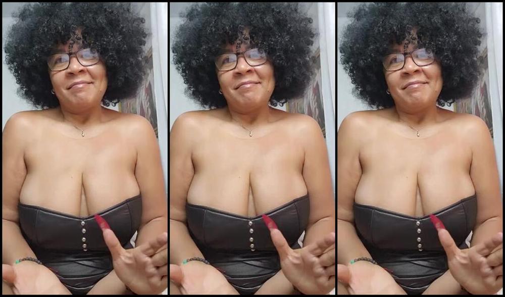 Meryann Nicknamed Solesqueenrd 12 06 2024 Onlyfans Video Happy Friday Im Back Home Late Today I Will Be Answering The Messages