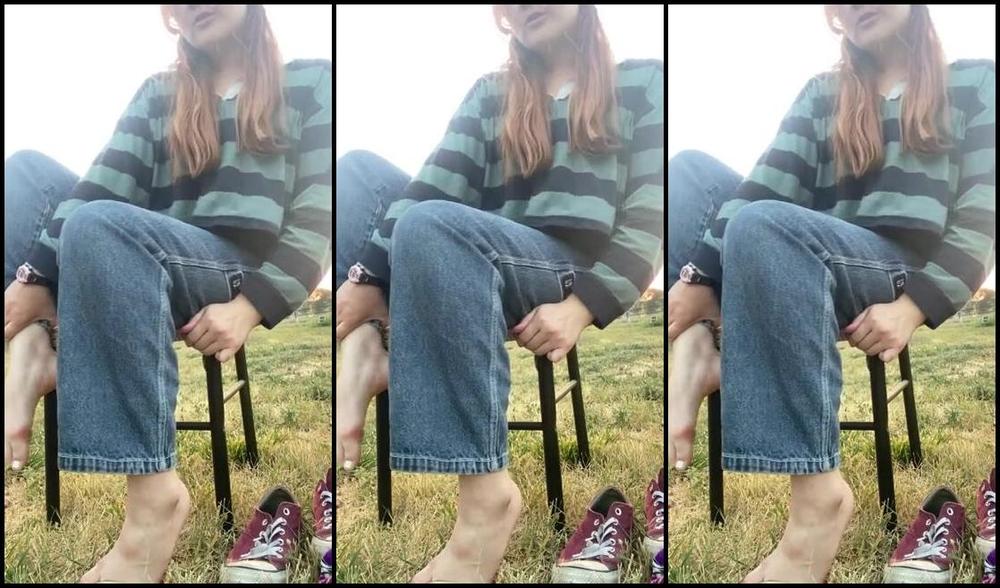 Gaptoothgirl Nicknamed Gaptoothgirl 02 25 2025 Onlyfans Video My Feet Arch Video