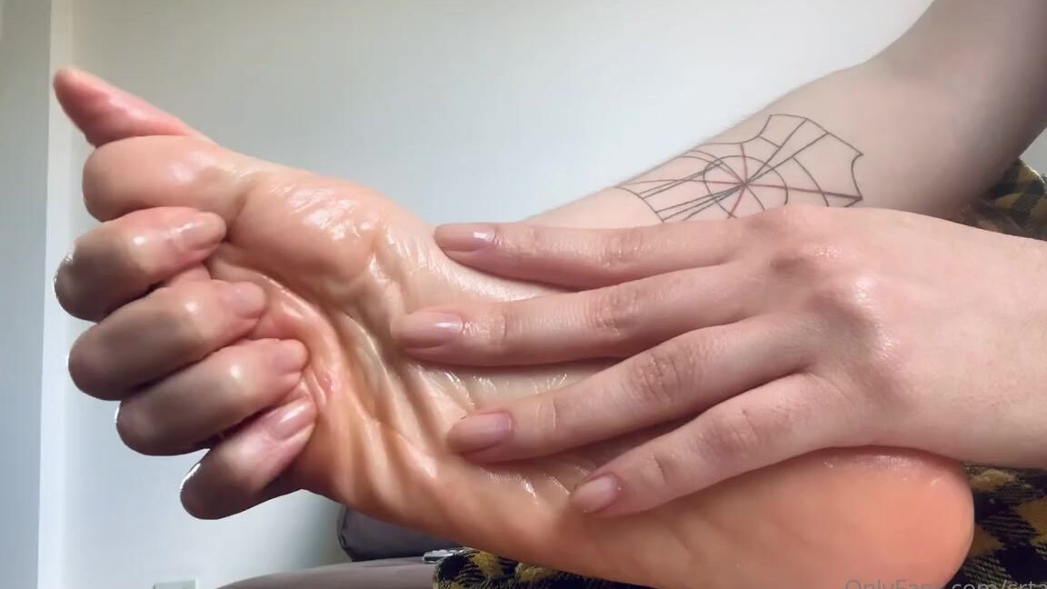 Srta Dess Nicknamed Srtadess 05 06 2021 Onlyfans Video Poderia Ser Voce Fazendo Essa Massagem