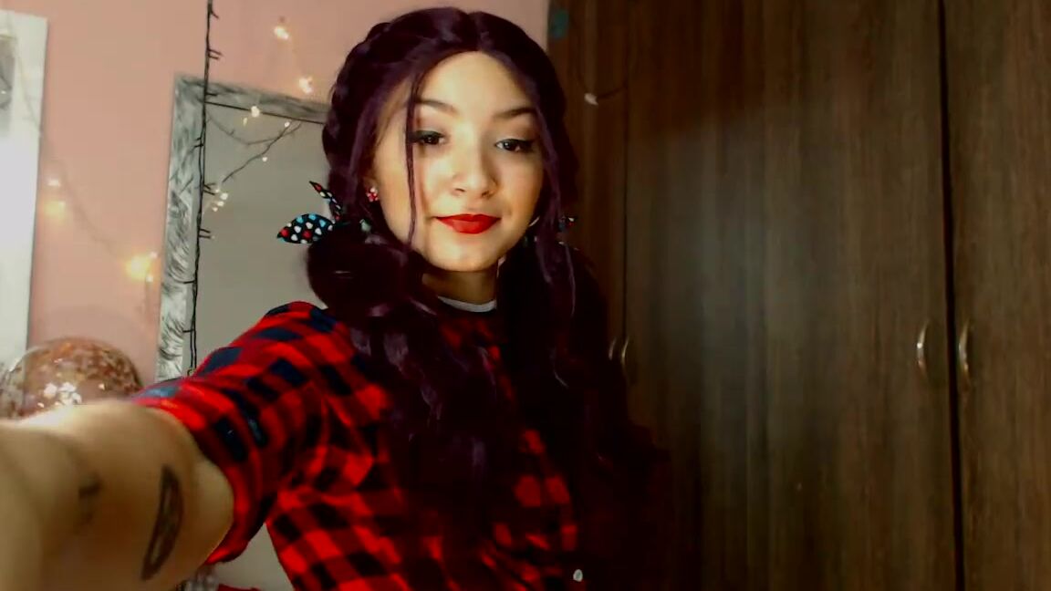 "RoxyModel" dancing, school girl, spanking School gir manyvids