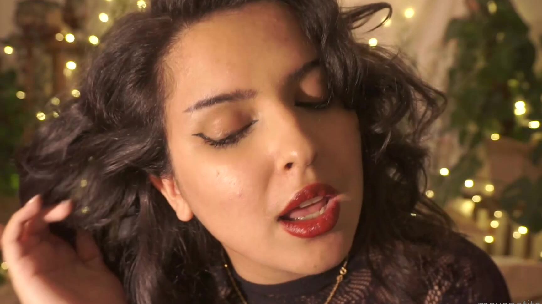 Petite Maya Nicknamed Mayapetite 05 27 2023 Onlyfans Video A Little Snippet Of Face Worship Session With A Mattress Humping Moron Call Me Pretty 1080P