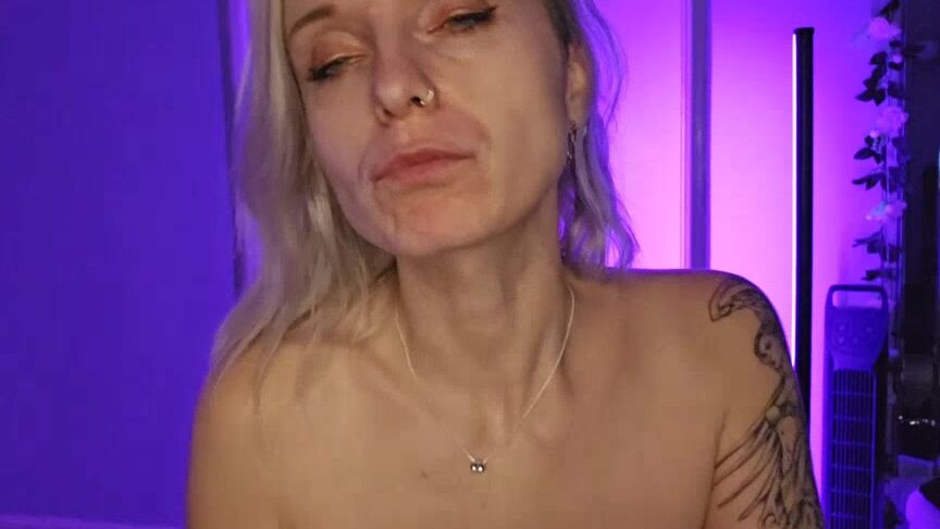 "Lexi Snow" cheating, homewrecker, lapdance, strippers, striptease Stripper Ruins Your Marriage With A Dance manyvids