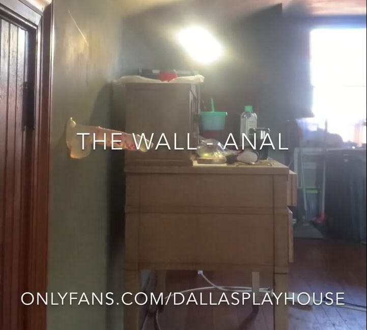 Goddess Dallas Nicknamed Dallasplayhouse 04 06 2020 Onlyfans Video Scouting My Room For Places I Can Fuck Myself