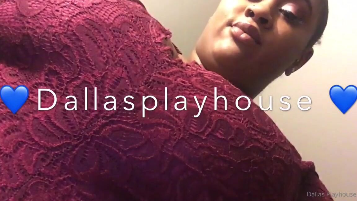 Goddess Dallas Nicknamed Dallasplayhouse 03 18 2020 Onlyfans Video Before Titty Tuesday Is All The Way Over Look What I Just Found In My Icloud