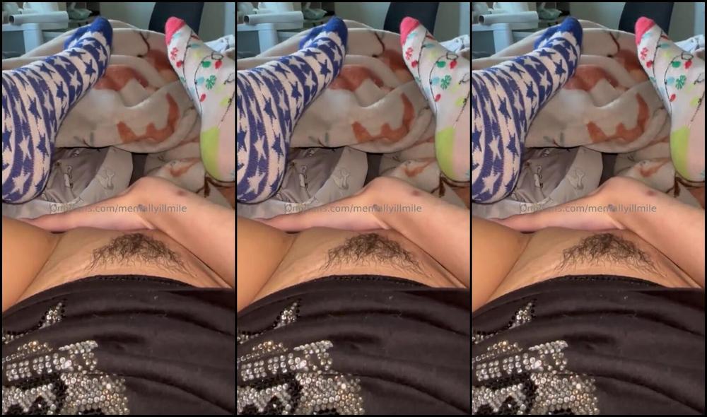 Mentallyillmile Nicknamed Mentallyillmile 05 14 2024 Onlyfans Video Fingering My Desperate Pussy After Cumming Nghh 1080P