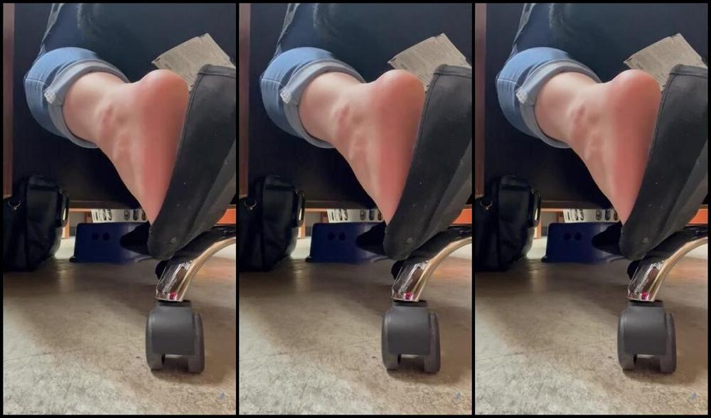 Fattyfeet420 Nicknamed Fattyfeet420 10 12 2024 Onlyfans Video Work Flats Again