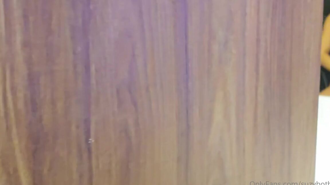 Big Clit Suzy Hot Nicknamed Suzyhotbrazil 11 26 2024 Onlyfans Video Hi Babe Today I Woke Up Very Naughty And I Want That You See This Baby