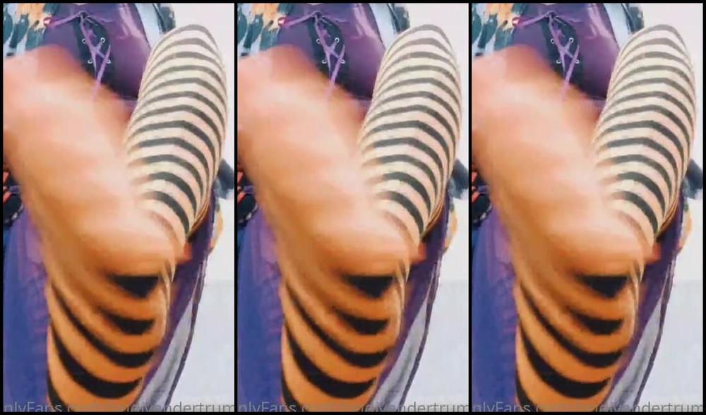 Heidi Foxx Nicknamed Heidivandertrump Onlyfans You Have A Visitor Its Heidis Weird Witchy Cousin She Has Bought A Witches Brew For