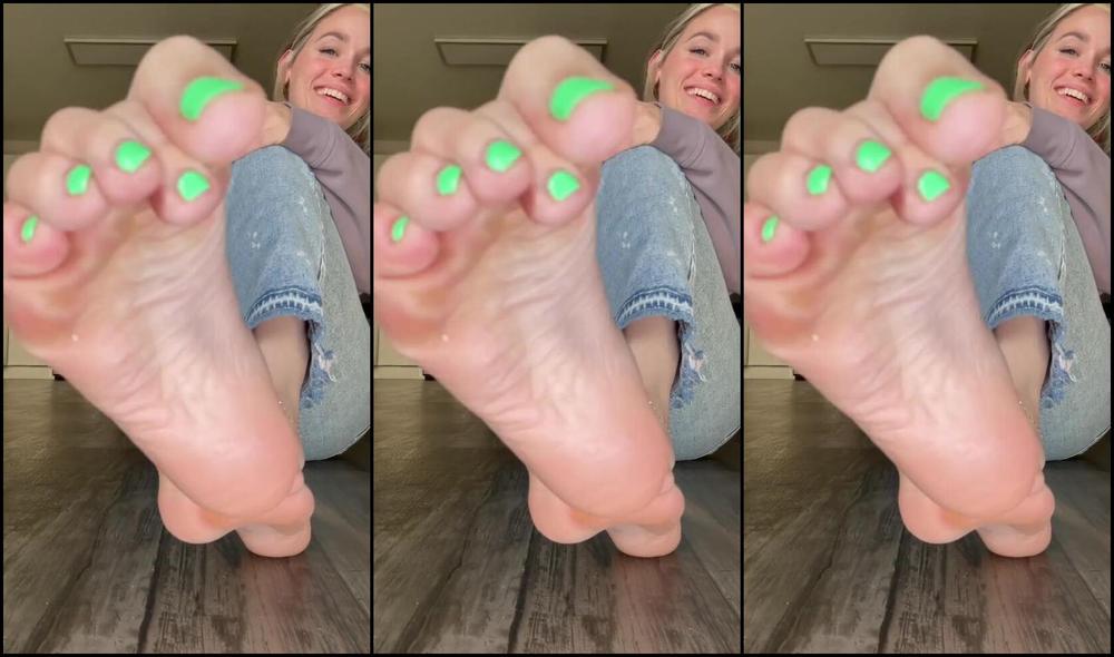 Thehappy Soles Nicknamed Thehappy Soles 02 13 2025 Onlyfans Video Back Home To See My Favorite Little After My Fresh Pedigotta Get That Spit And 1080P
