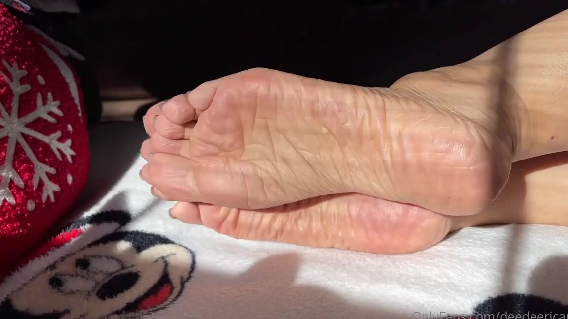 Deedee Nicknamed Deedeericanfeet 12 16 2024 Onlyfans Video A Sexy Clip For U