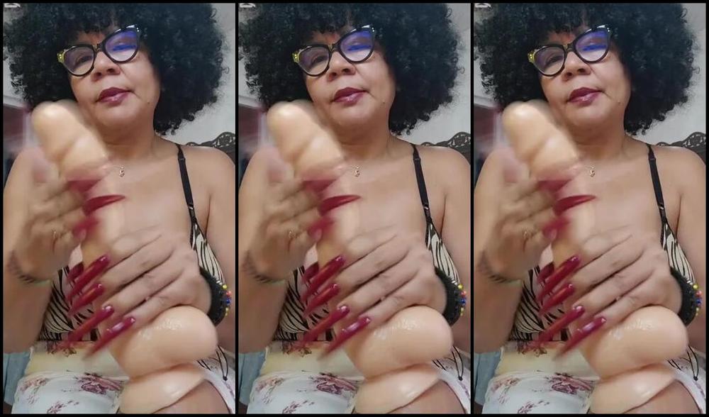 Meryann Nicknamed Solesqueenrd 01 29 2025 Onlyfans Video Believe It Or Not I Have Many Lovers Of My Hands And Nails Here This