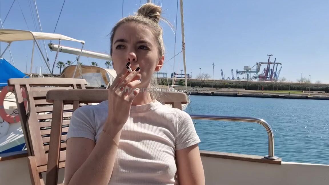 Lina Roselina Nicknamed Linaroselina 06 28 2025 Onlyfans Video Smoking On The Boatim Living It Up On A Yacht Lounging Outside With The Breeze In