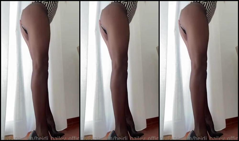 Heidi Bailey Official Nicknamed Heidi Bailey Official 12 15 2021 Onlyfans Video Stripes And Loooong Legs