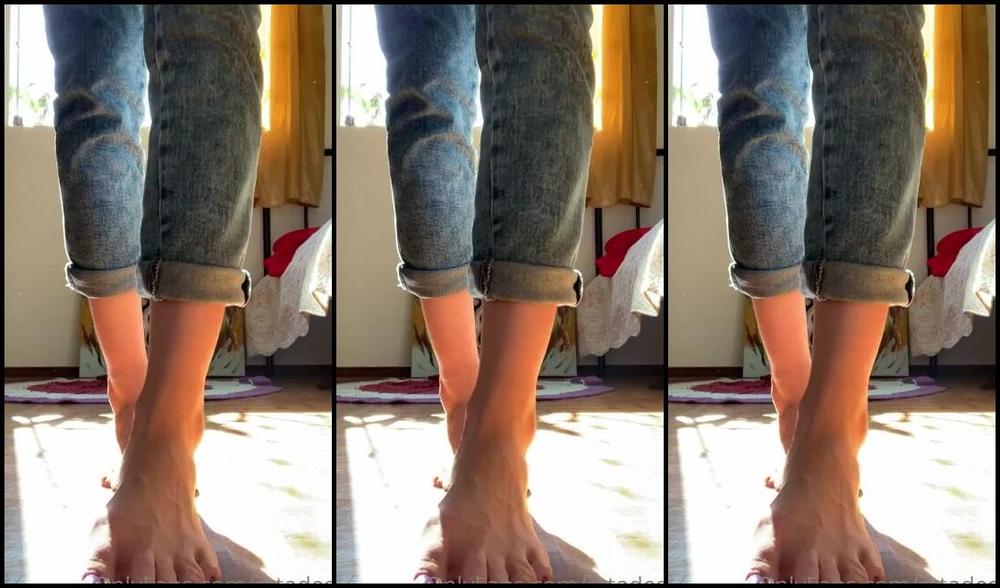 Srta Dess Nicknamed Srtadess 08 03 2021 Onlyfans Video I Will Step On You