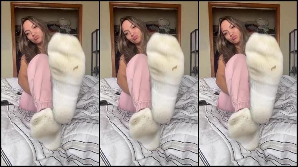 Goddess Sky Nicknamed Sky23X 03 04 2025 Onlyfans Video Such A Great Morning To Take These Dirty Socks Off My Feet And Reveal These Flawless