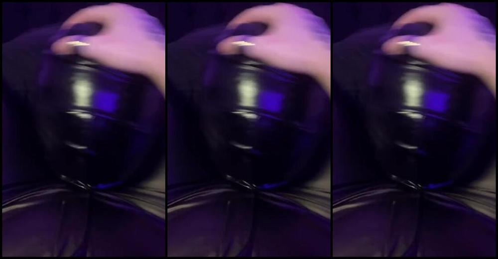 Damn Brat Vic Premium Nicknamed Damnbratttpremium 10 24 2023 Onlyfans Video A Loser Like You Can Only Smell And Kiss The Body Of A Goddess Like Me