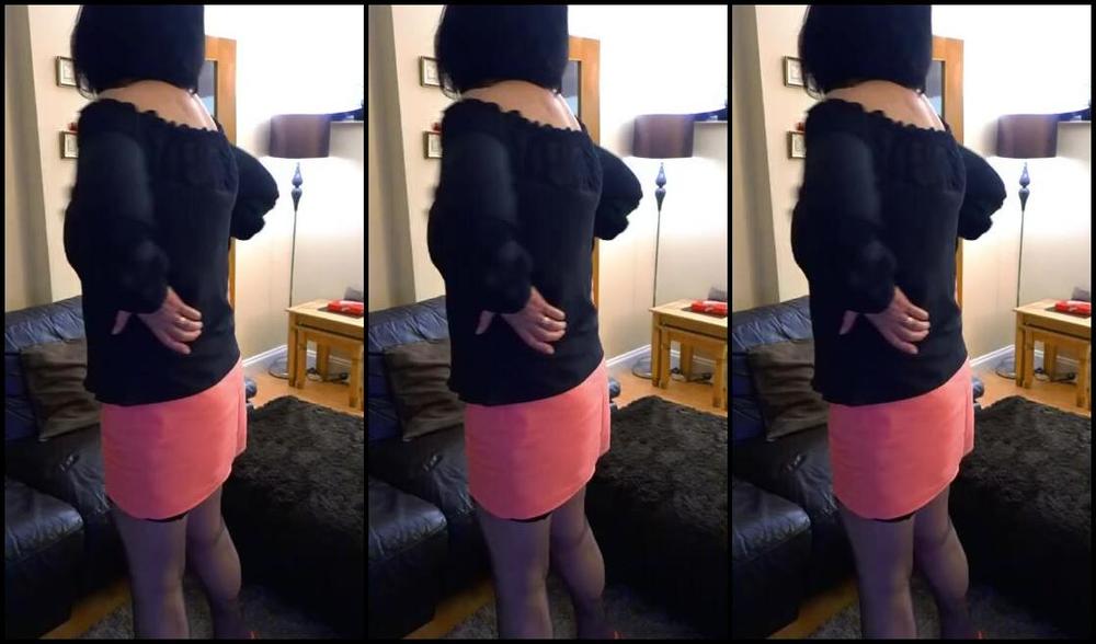 Mrs Sandie Nicknamed Mrssandie Onlyfans 11 25 2020 How Do You Like These Heels