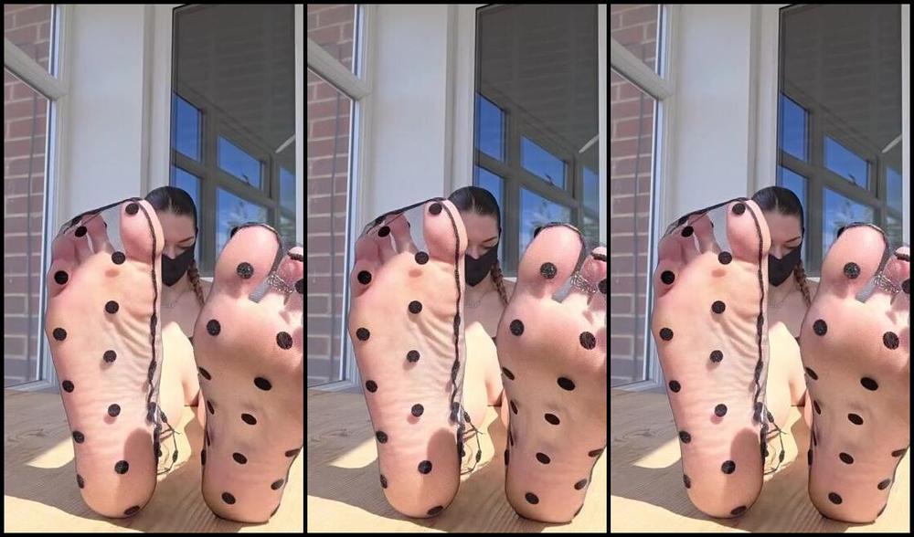 Morgans Soles Nicknamed Morganssoles15 08 17 2025 Onlyfans Video Sheer Nylon Socks