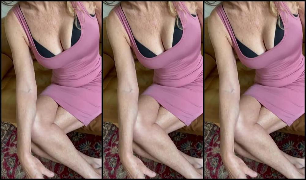 Mrs Evie Mae Nicknamed Mrseviemae 01 12 2024 Onlyfans Video Filming With No Panties