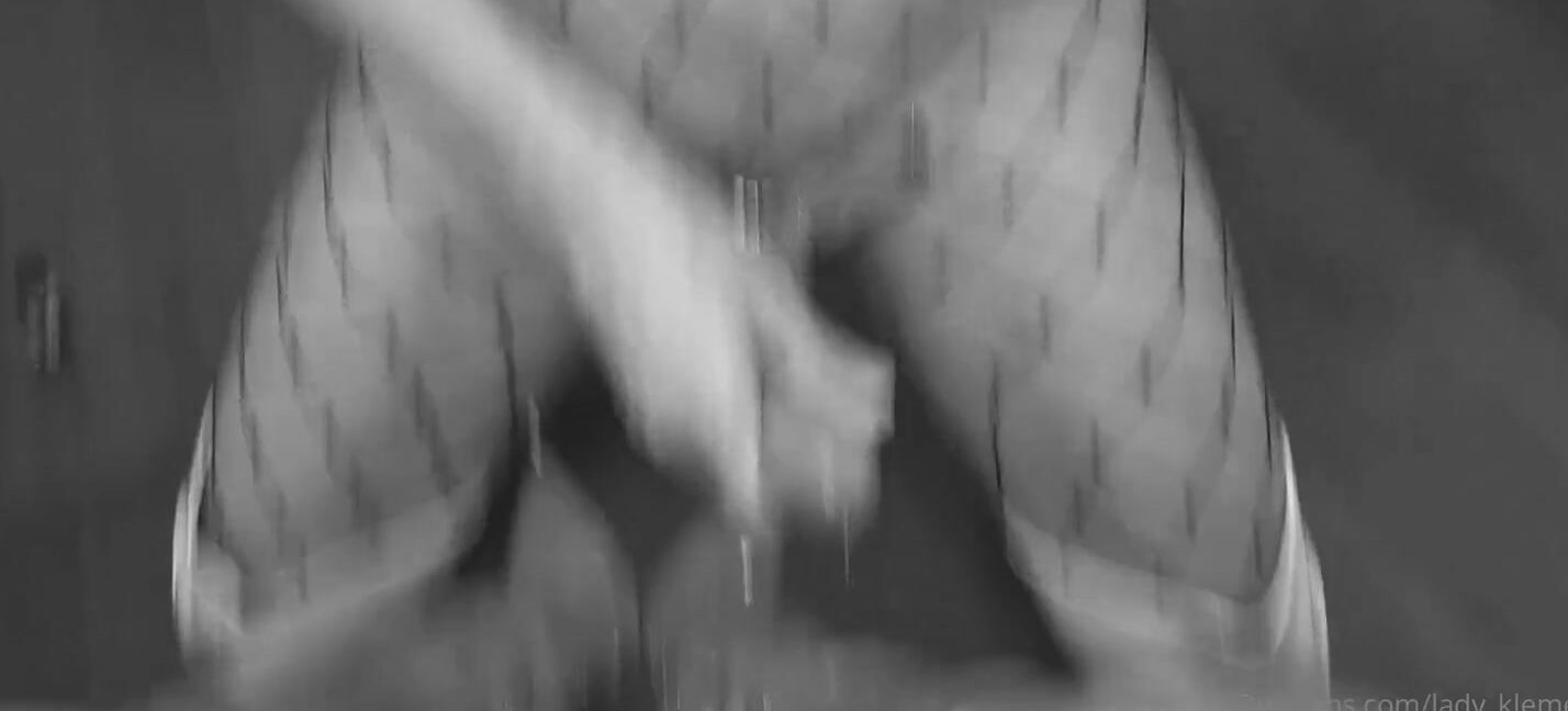 Lady Klementyna Nicknamed Lady Klementyna 04 26 2024 Onlyfans Video Smacznego Amp Gor Cego Weekendu Bon Apetitt Amp Have A Naughty Weekend