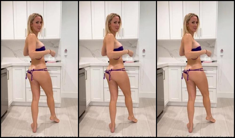 Vicky Stark Nicknamed Vickystark 05 01 2023 Onlyfans Video Sexy Lingerie Try On Tip Are Always Appreciated 40P