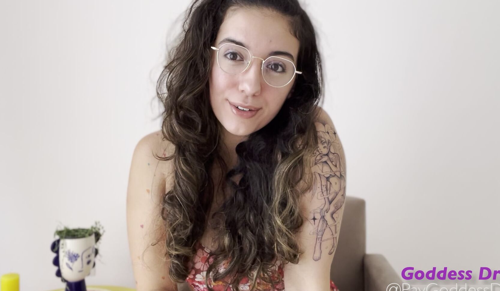 "GoddessDri" financial domination, face fetish, femdom pov, goddess worship, slave training Fuck Your Budget manyvids