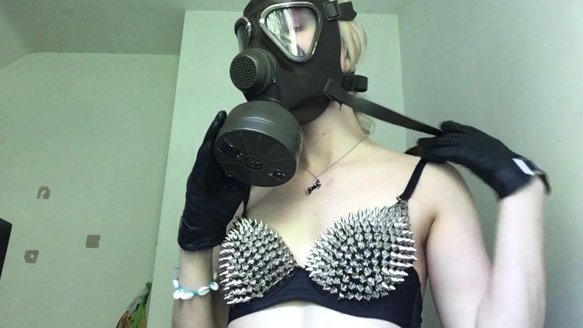 "Goddess Vanessa" joi, edging games, executrix, gas mask, jerk off instruction Gas Mask Executrixxx Fantasy JOI manyvids