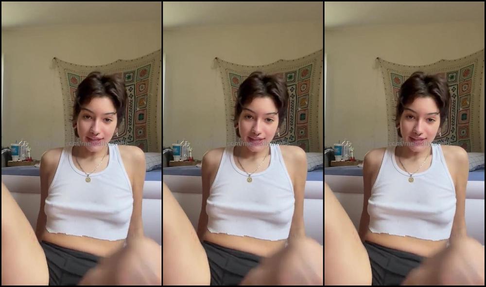 Mentallyillmile Nicknamed Mentallyillmile 08 01 2024 Onlyfans Video Little Throat Bulge Lots Of Spit And Crying 1080P