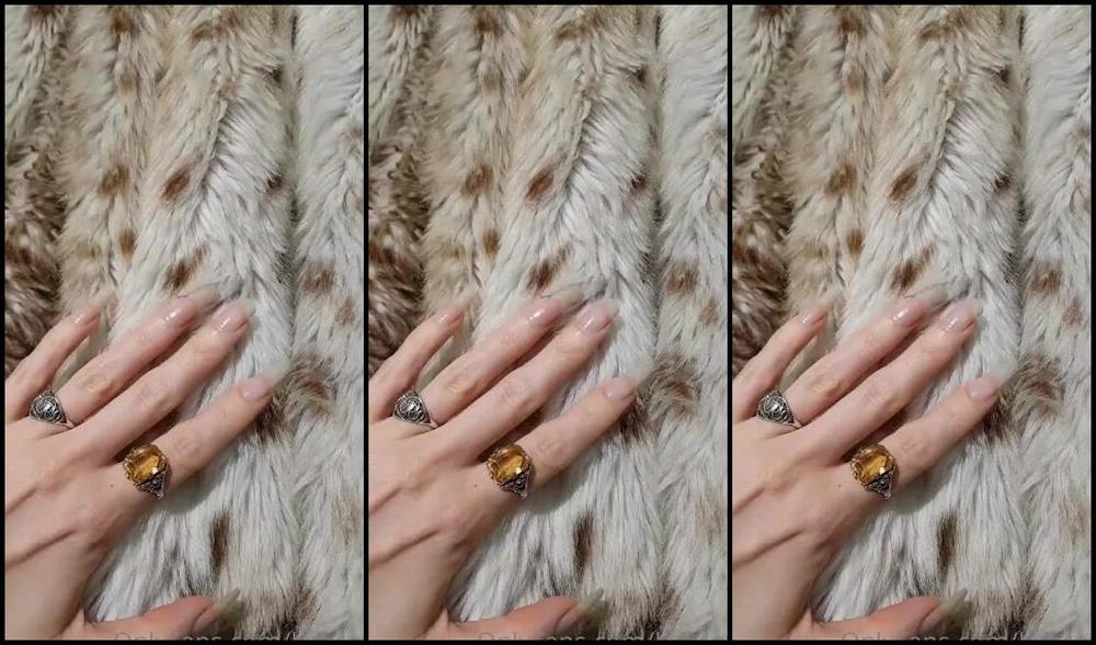 Lady Left Nicknamed Ladyleft 10 12 2020 Onlyfans Video Something Softer