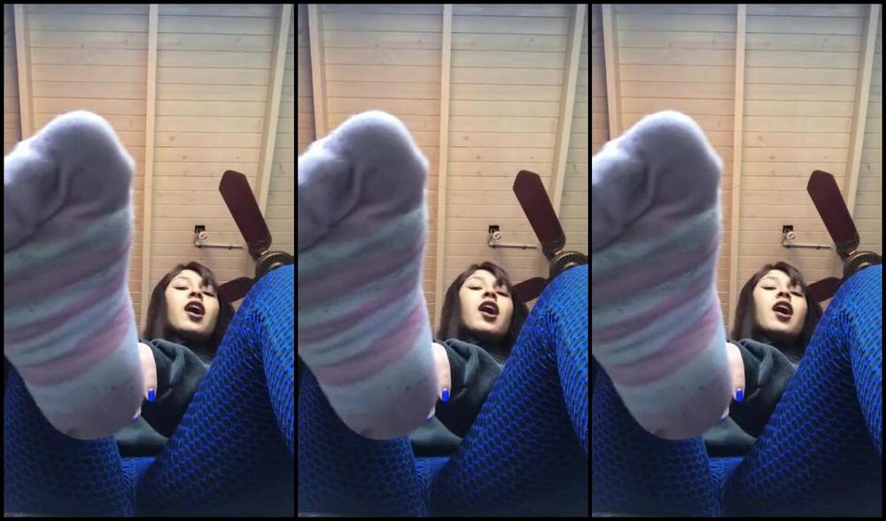 Eva Giladyvip Nicknamed Giladyvip 08 30 2024 Onlyfans Video Pov Being A Tiny Man You Entered This Giantesss Home In Secret You Hid Under Her