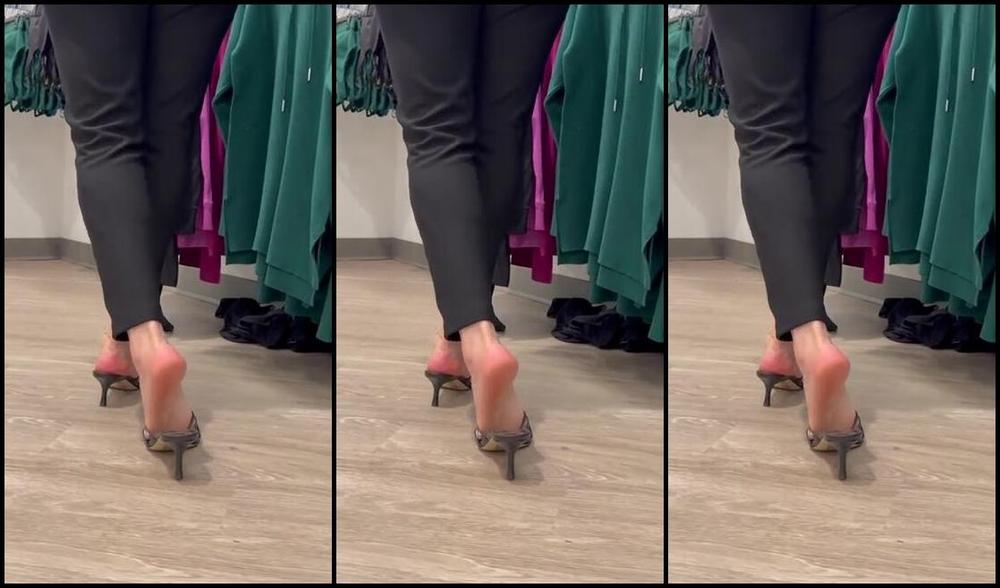 Lilmisdry Nicknamed Lilmisdry Foot Fetish 09 22 2024 Onlyfans Video Heres My New Video I Decided To Post It Early Today Have A Great Sunday