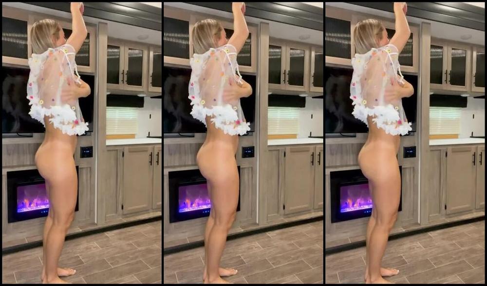 Vicky Stark Nicknamed Vickystark 08 29 2023 Onlyfans Video Sheer Dresses Try On Tip Are Always Appreciated