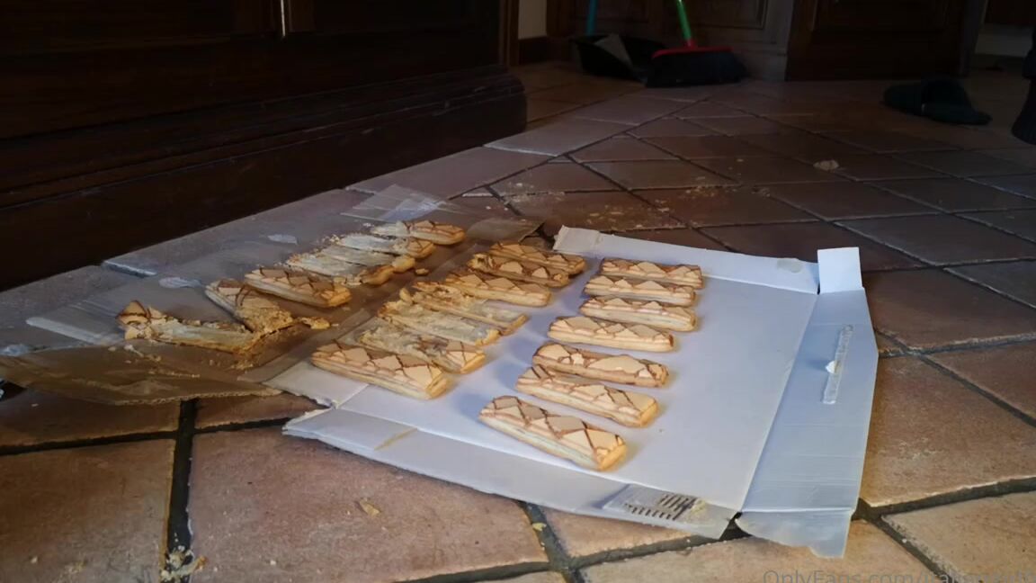 Italian Girlfriend Nicknamed Italiangirlfriend 07 23 2022 Onlyfans Video Enjoy It Han7