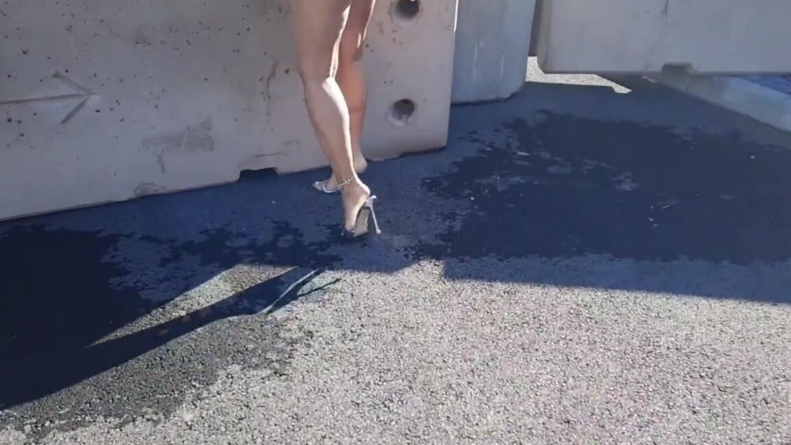 Divastiletto Nicknamed Divastiletto 11 02 2023 Onlyfans Video I Think These Hotpants Suit Me