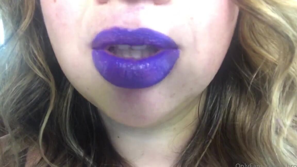 The Lipnotist Nicknamed The Lipnotist 08 15 2020 Onlyfans Video Lets Do A Little Dirty Talk