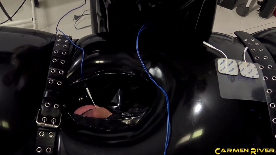 Rubber Special Chapter Two Carmen Rivera Herrin Anna Von Sax Gummi Objekt 29 04 2016