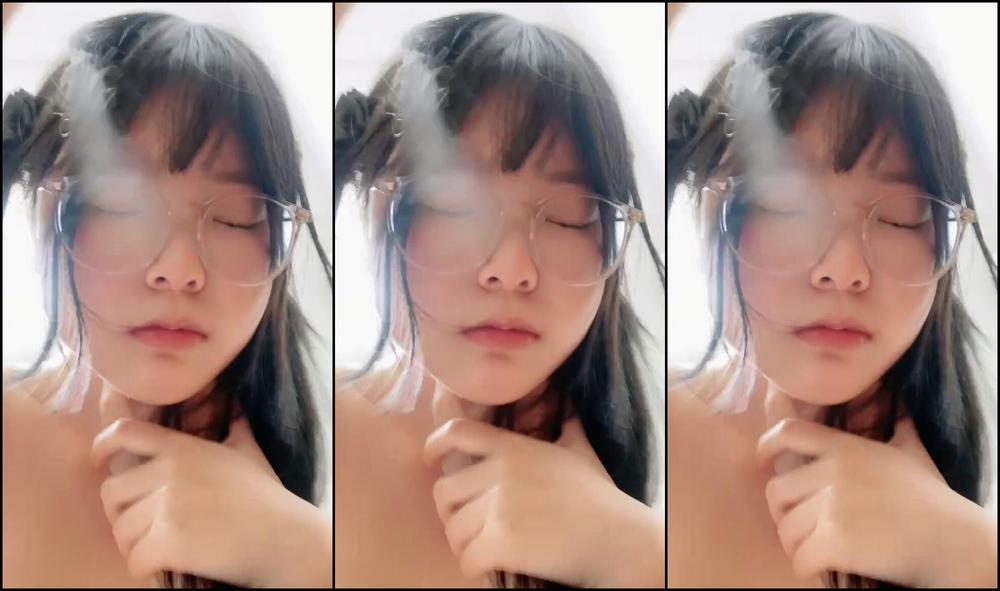 Asian Domestic Zone Self Filmed Self 14645