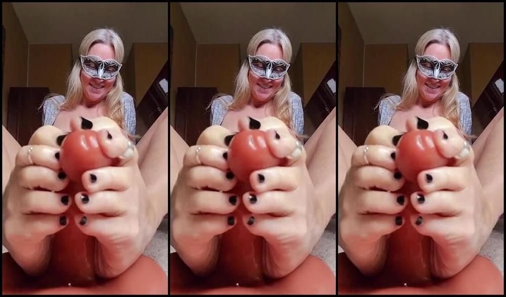 Tylergirl20 Nicknamed Tylergirl20 Onlyfans 03 05 2024 Sit Back And Let Me Stroke Your Cock With My Feet