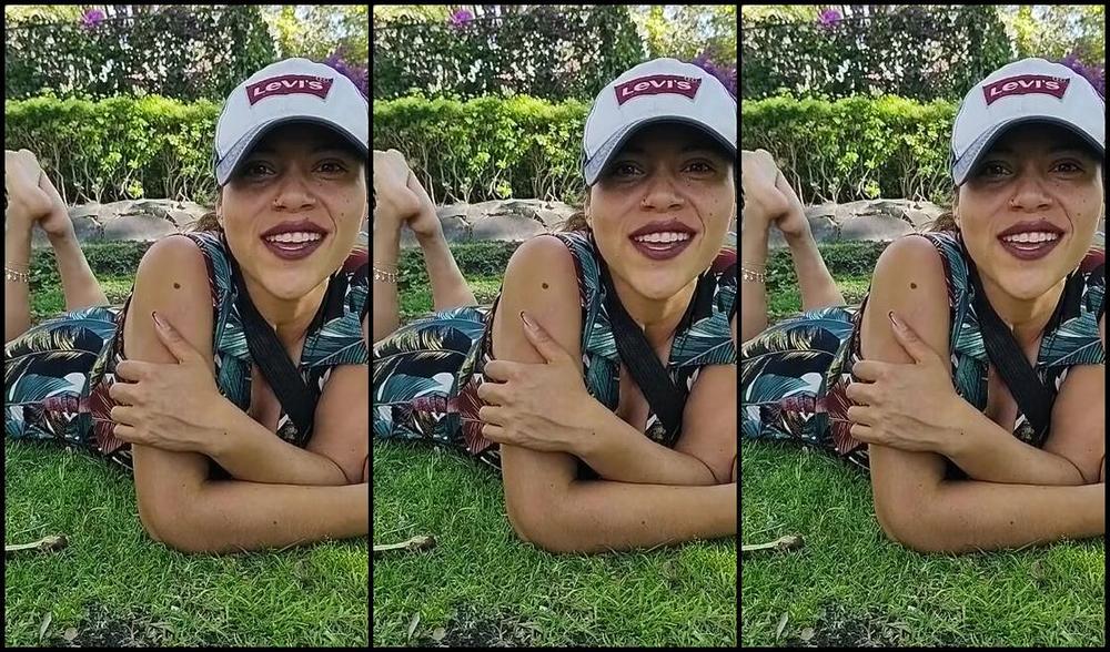 Shellygoddessfeet Nicknamed Sh3Llygoddess 10 27 2022 Onlyfans Video Teasing You In The Park