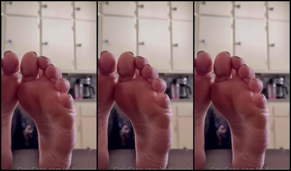 Selfworship Nicknamed Selfworship 04 26 2023 Onlyfans Video Feet At The Dinner Table