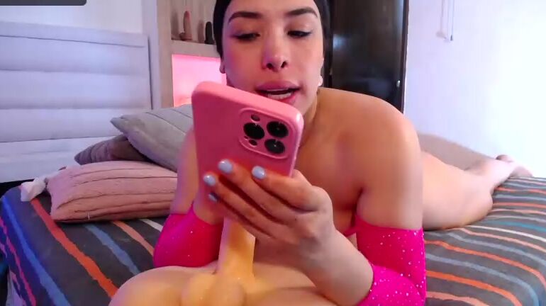 "Melted_Chocolate" blowjobs, deepthroat, dildosucking, solofemale Hot Latina deepthroats and sucks dildos saliva dripping fro manyvids