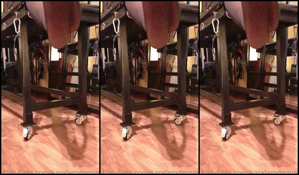 Domina Sara Nicknamed Sarafemdomina Onlyfans Meter Tu Nariz Entre Mis Pies Your Nose Between My Feet