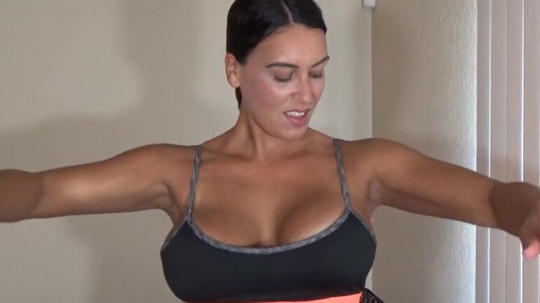 "Alexis Rain" big boobs, big tits, flexing, pecs, pectoral muscles Rewind Megan Jones flexes pecs manyvids