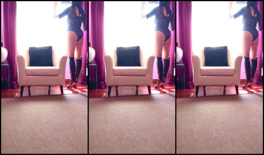 Domina Sara Nicknamed Sarafemdomina Onlyfans A Las 12 En Punto Llega El Esclavo Durante Las Prximas Seis Horas Me Pertenece Puedo Utilizarlo