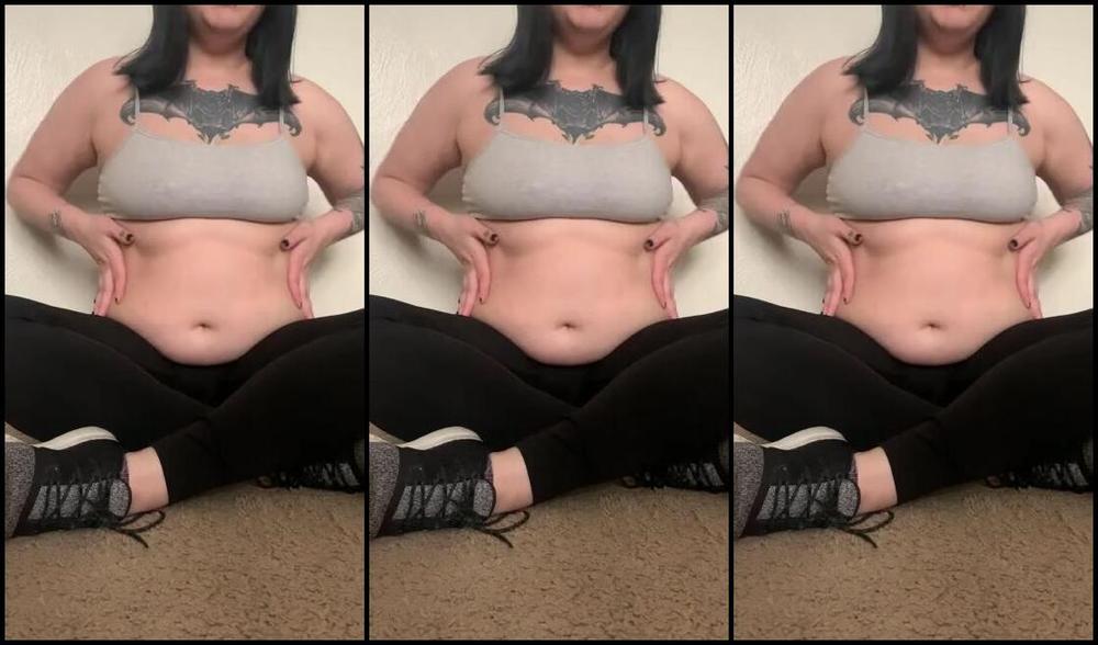 Marci Toes Nicknamed Marcitoes23 12 09 2024 Onlyfans Video Post Workout And Stinky Sock And Shoe Removalreview More Of This To Come Today